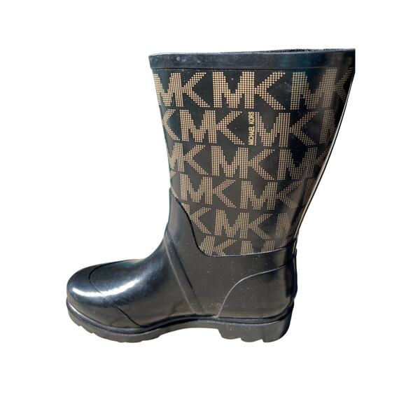 Michael Kors Black Calf  Rainboots in a Size 7 - Picture 6 of 10